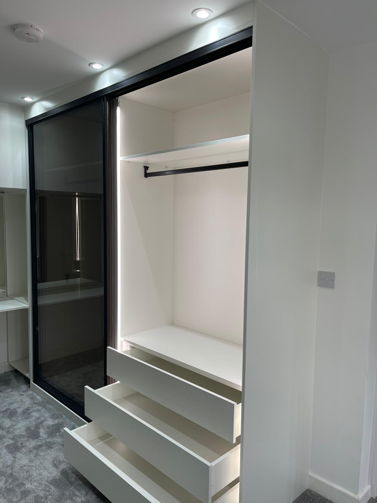 Fitted Sliding Door Wardrobes in Birmingham | Sun Light KB