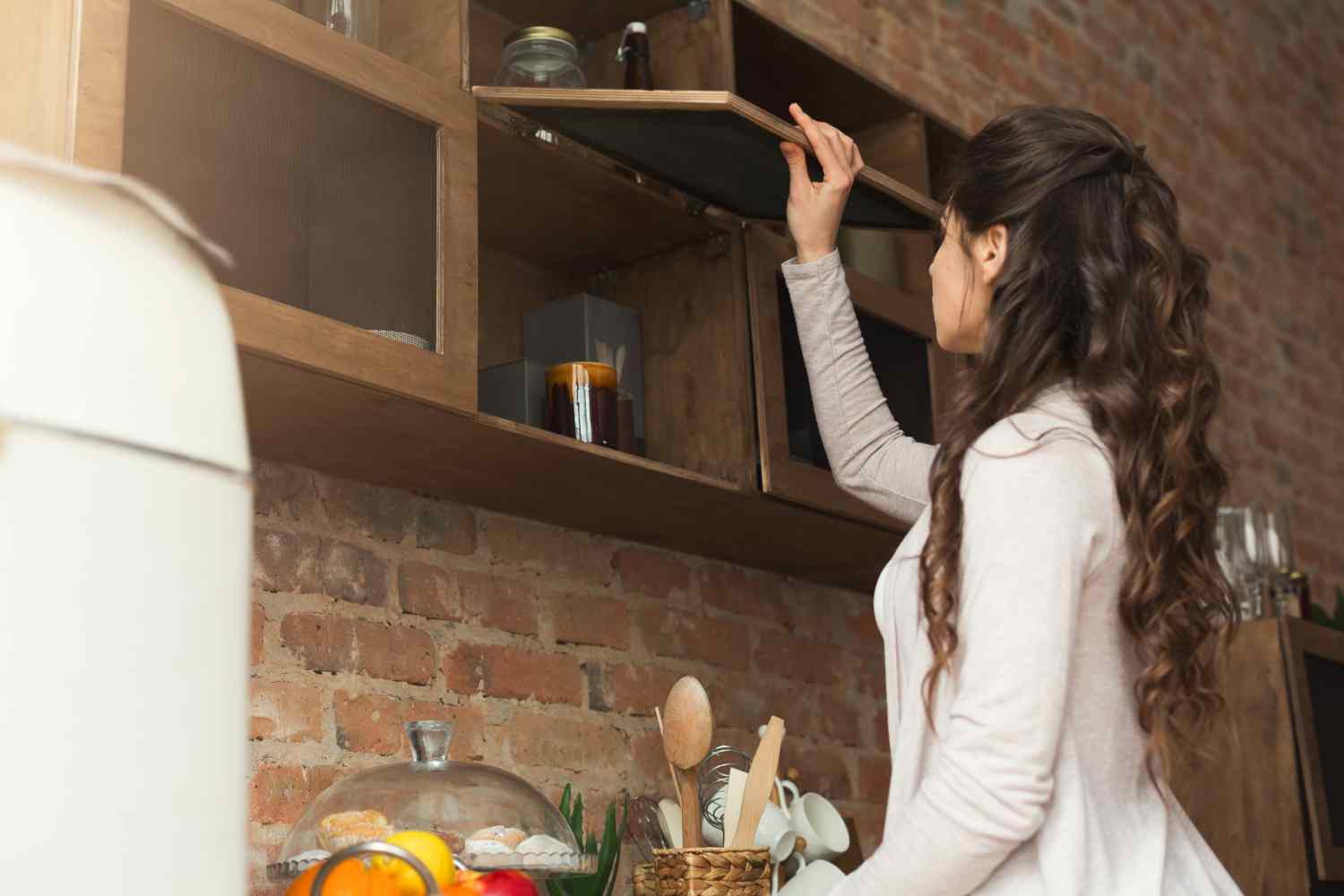 Overhang in Front of Kitchen Cabinets