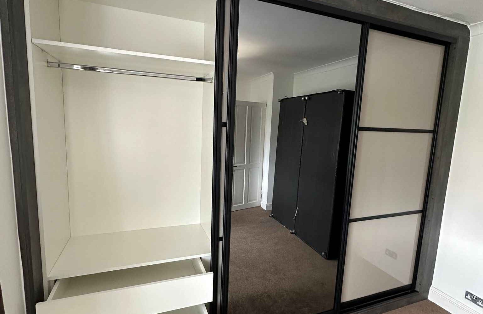 Built in Wardrobes